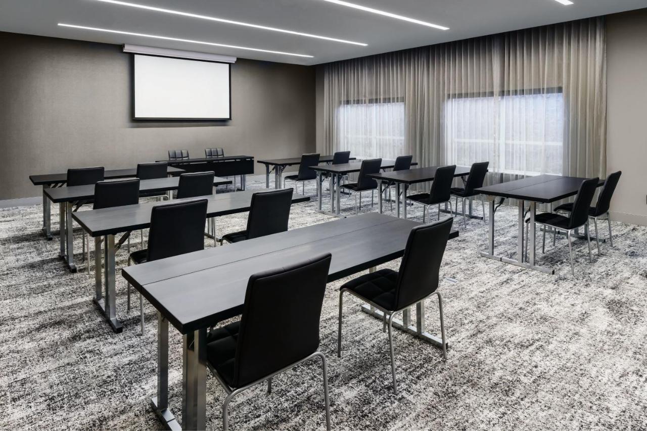 Ac Hotel By Marriott Portland Beaverton Zewnętrze zdjęcie